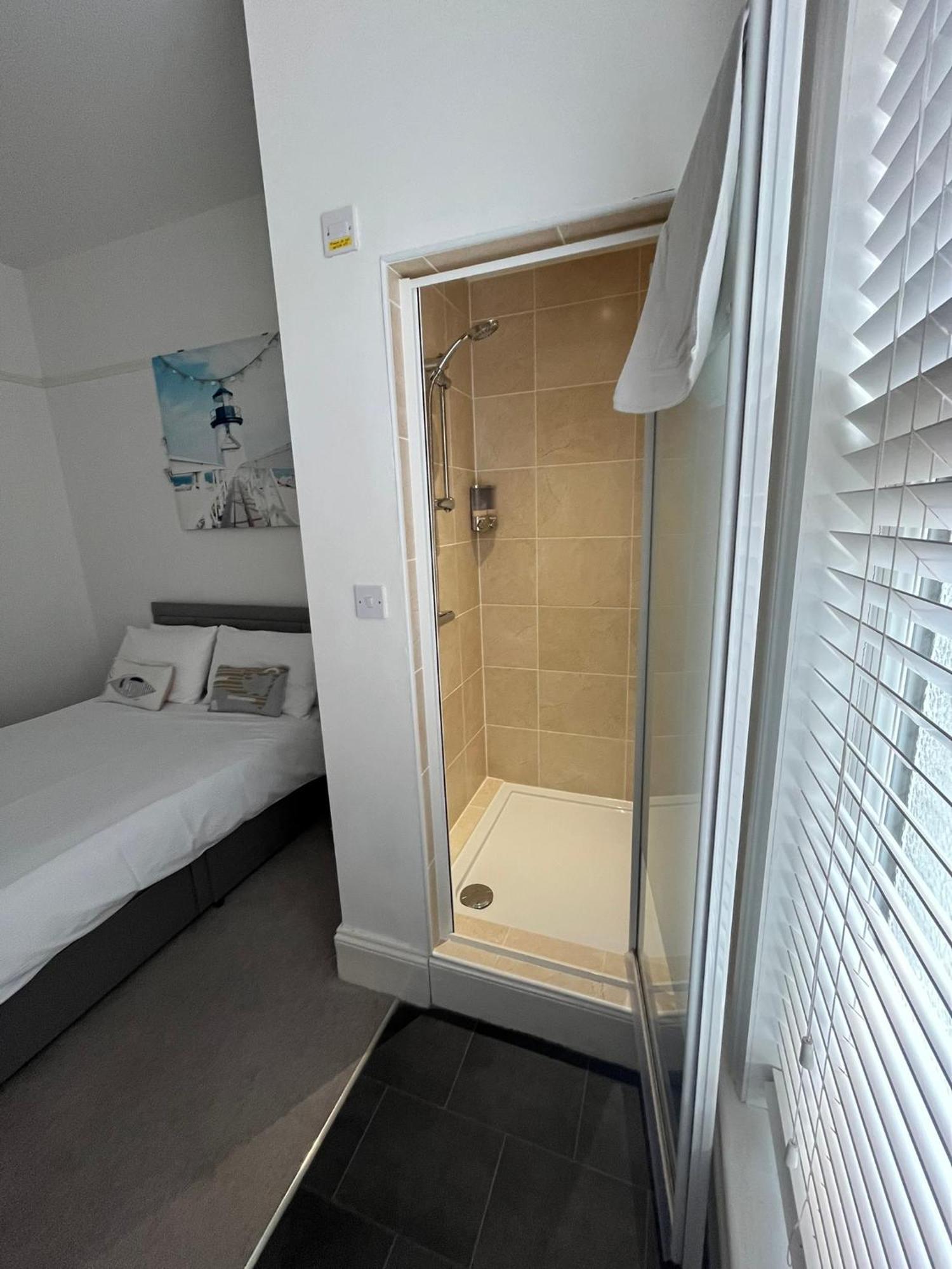 Double Room,1559835775:JPEG