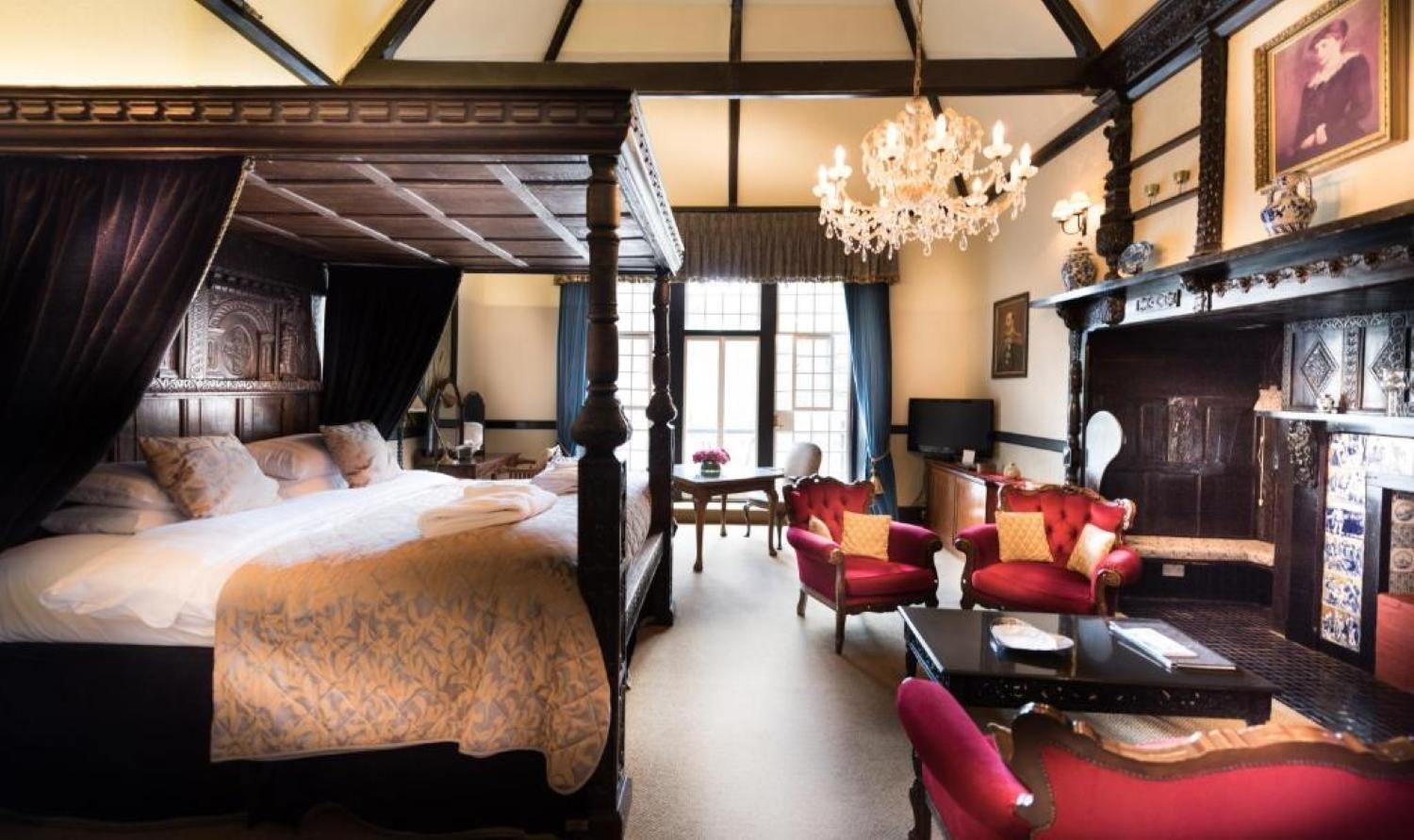 King Suite with Balcony,1615647455:JPEG