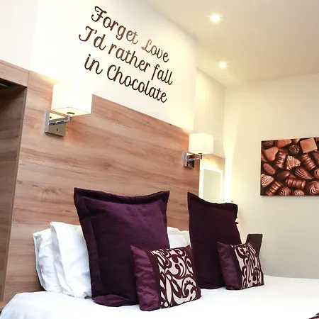 The Chocolate Box Hotel-3